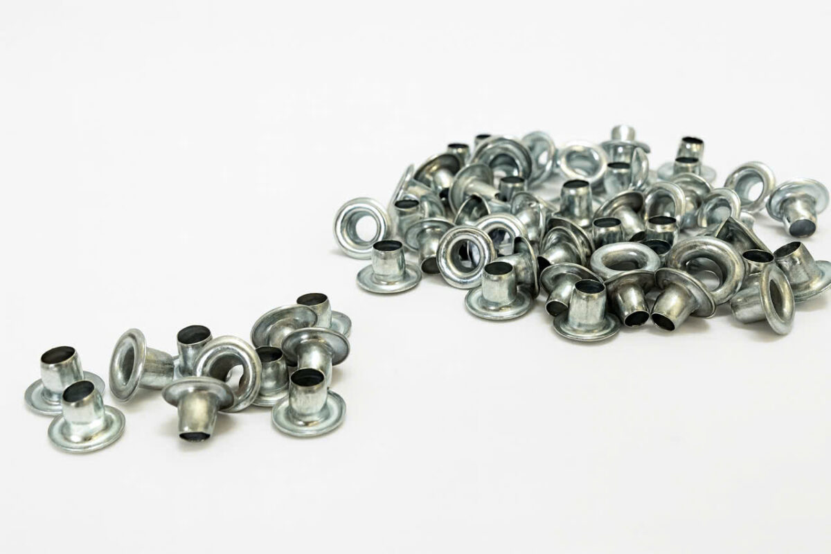 Khoen ore mắt cáo 3mm kẽm