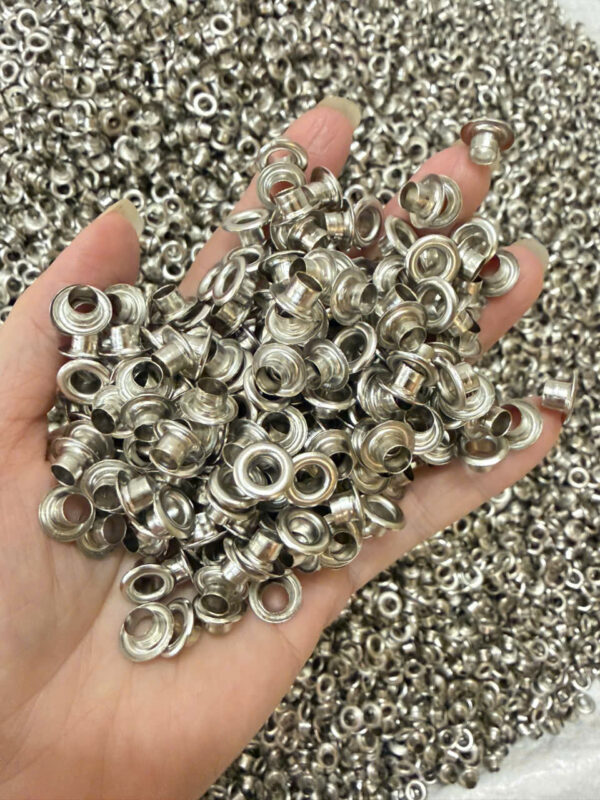 Khoen ore mắt cáo 4mm trắng